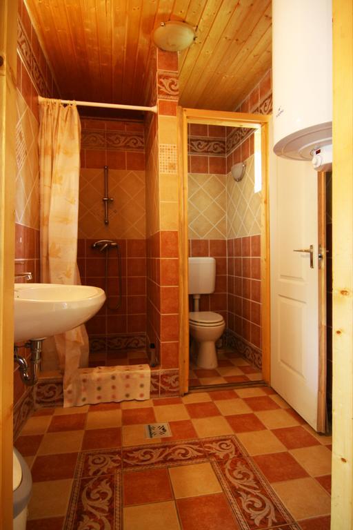 Guest house Cserhat